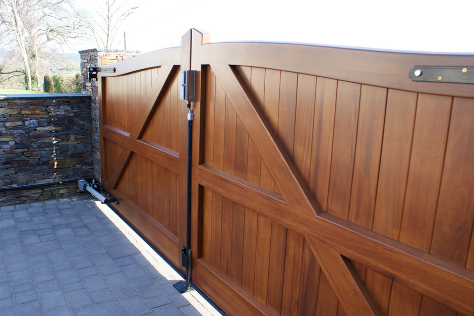 Hardwood Gates Devon