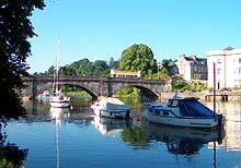 Devon  Local Services Totnes